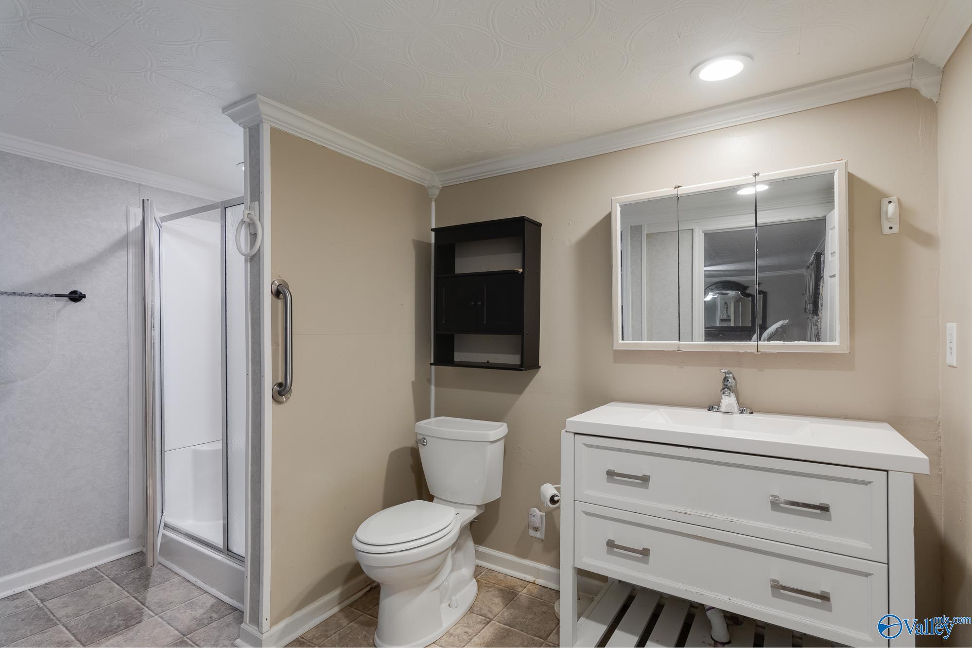 Trenton, Georgia 30752, United States, 3 Bedrooms Bedrooms, ,2 BathroomsBathrooms,Residential,Active,212496