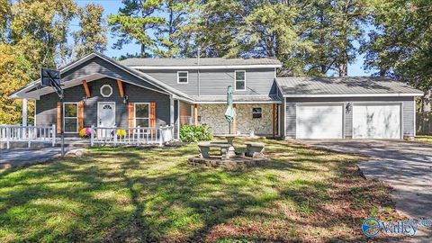 Photo of 65 Corley Street, Cullman, AL 35058 (MLS # 21910577)