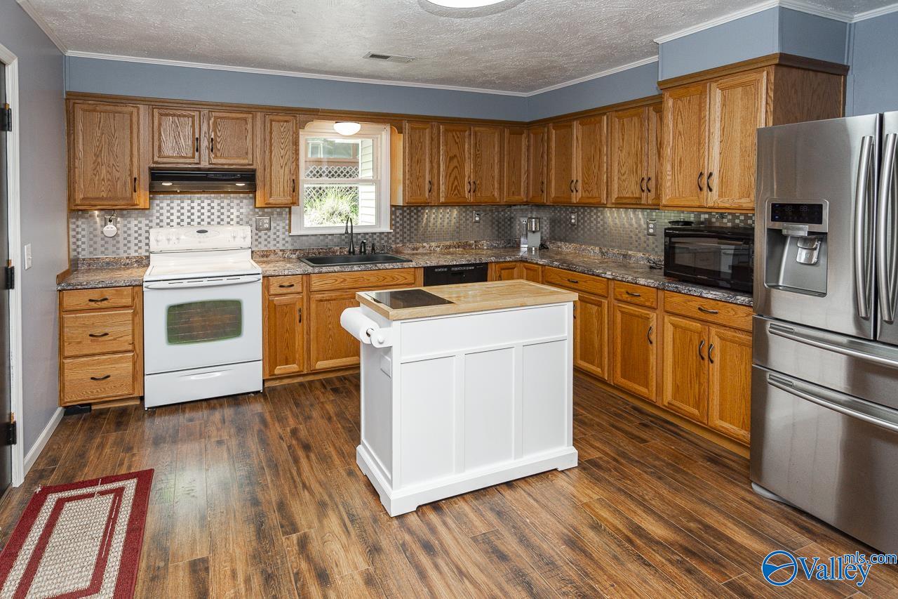 773 Honeycomb Valley Road