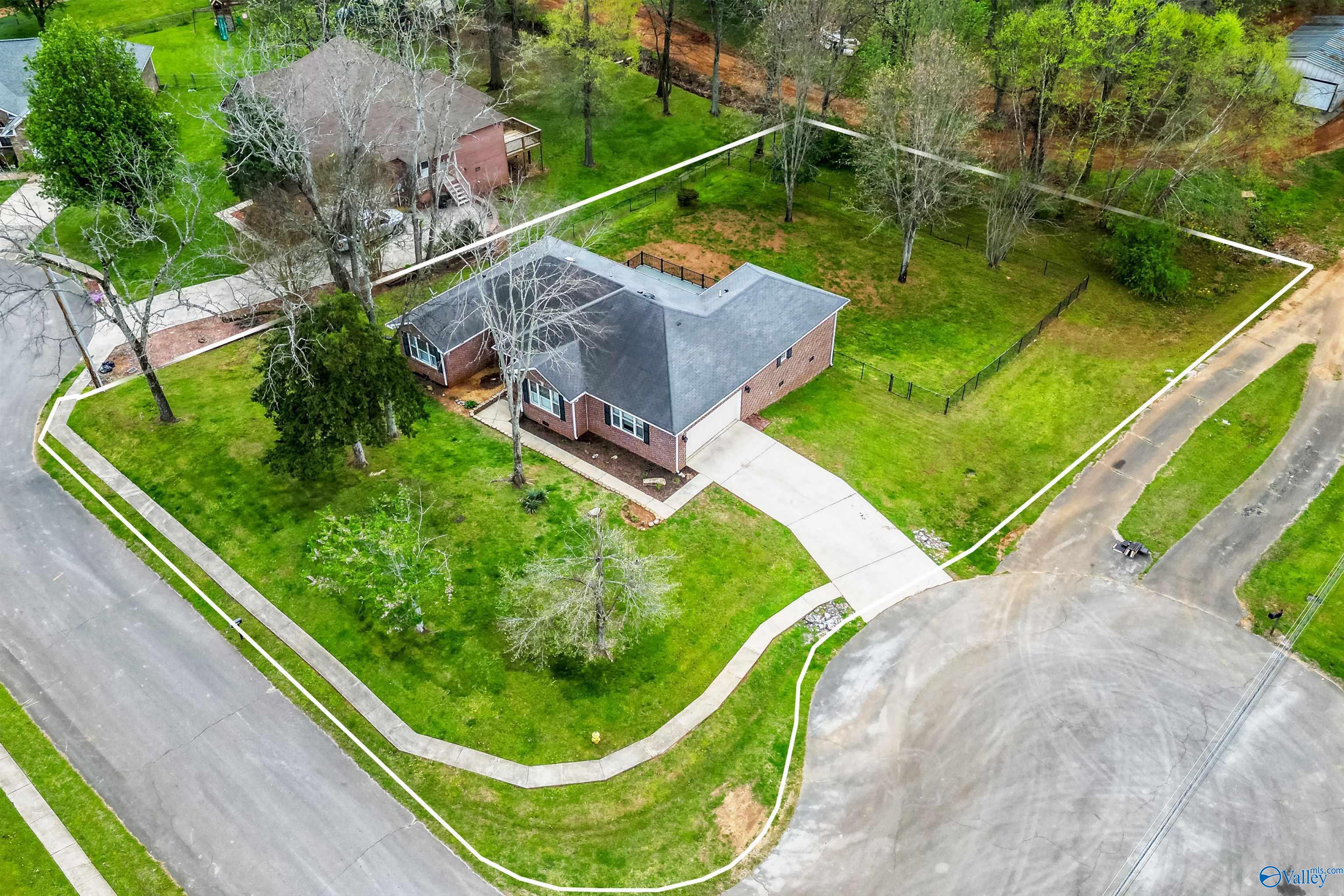 100 Peach Grove Lane, Meridianville, Alabama image 4