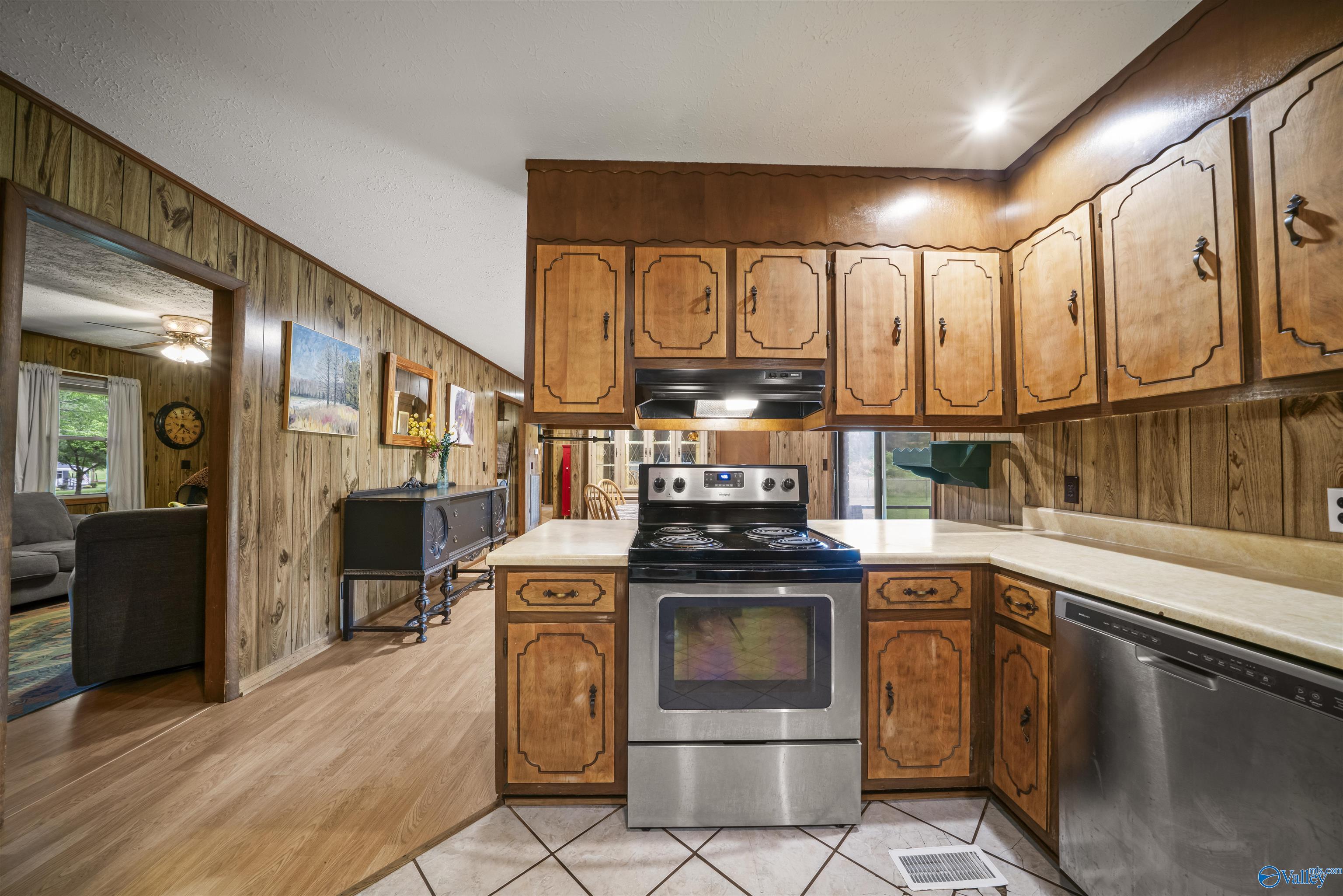 6512 County Road 78