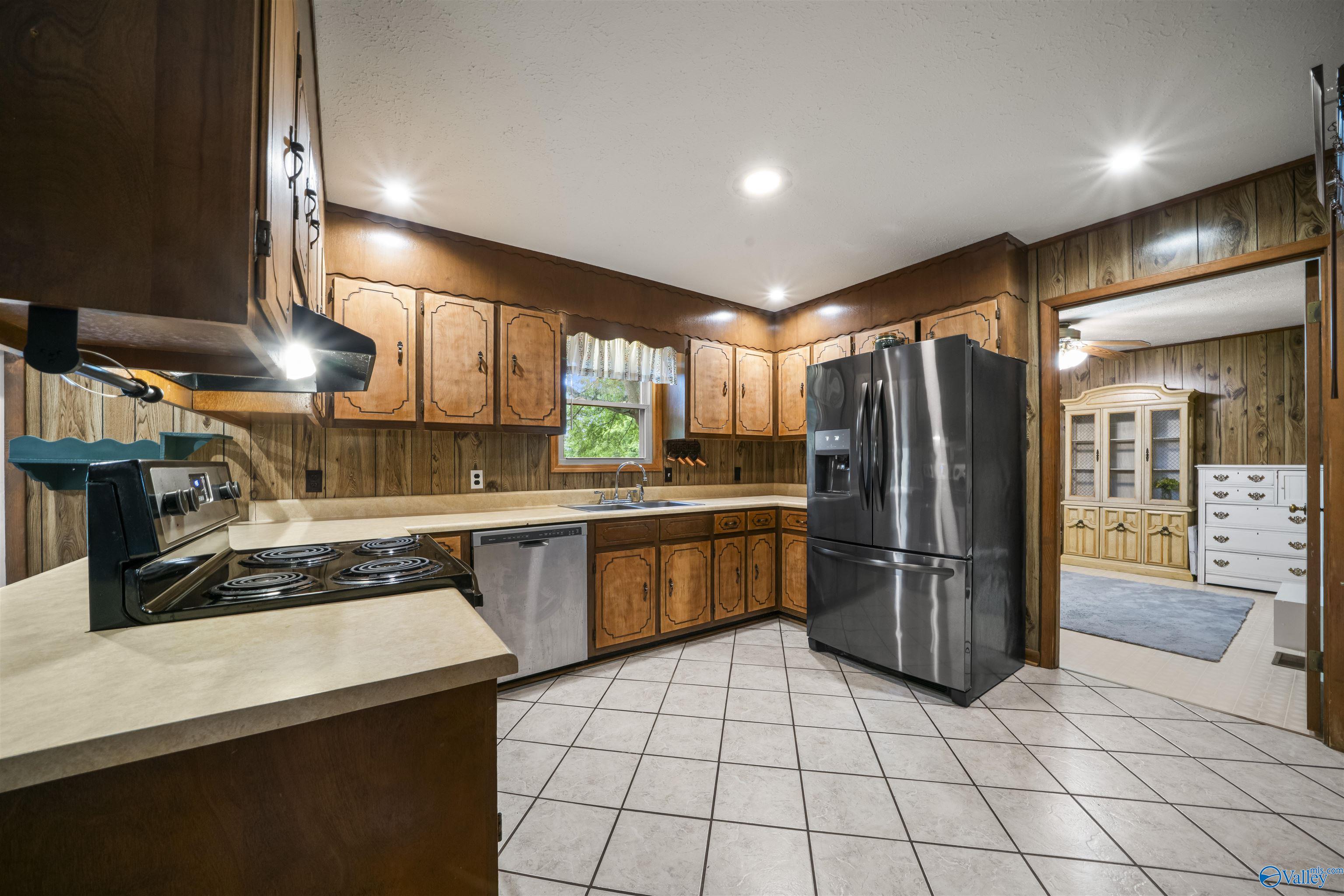 6512 County Road 78