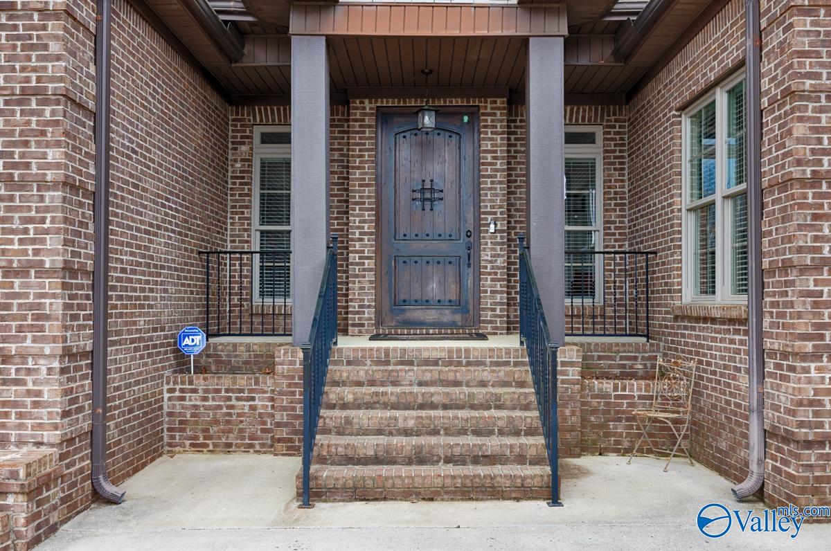 4 Holly Berry Court, Huntsville, Alabama image 2