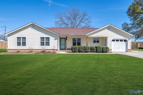 Photo of 199 Monica Avenue, Decatur, AL 35603 (MLS # 21912594)