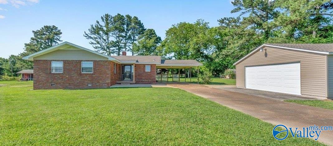 21233 Bean Road, Athens, Alabama image 1
