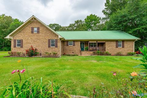 Homes For Sale - 7354 County Road 44<br/> Fort Payne, AL 35968