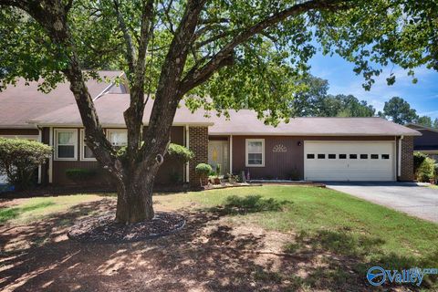 Townhouse For Sale - 300 Autumn Lane<br/> Madison, AL 35758