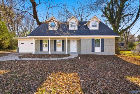 Photo of 11028 Jean Road SE, Huntsville, AL 35803 (MLS # 21905664)