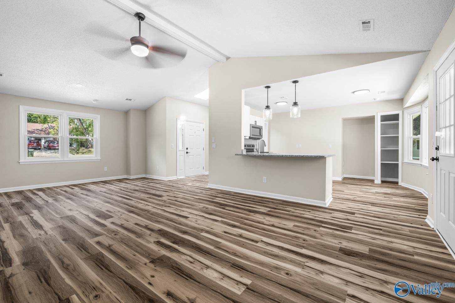106 Oxford Drive