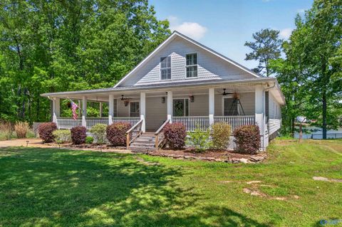 Homes For Sale - 755 County Road 20<br/> Leesburg, AL 35983