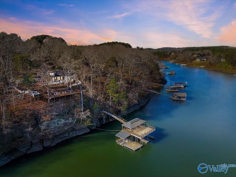 Homes For Sale - 2481 County Road 282<br/> Cullman County, Cullman, AL 35057