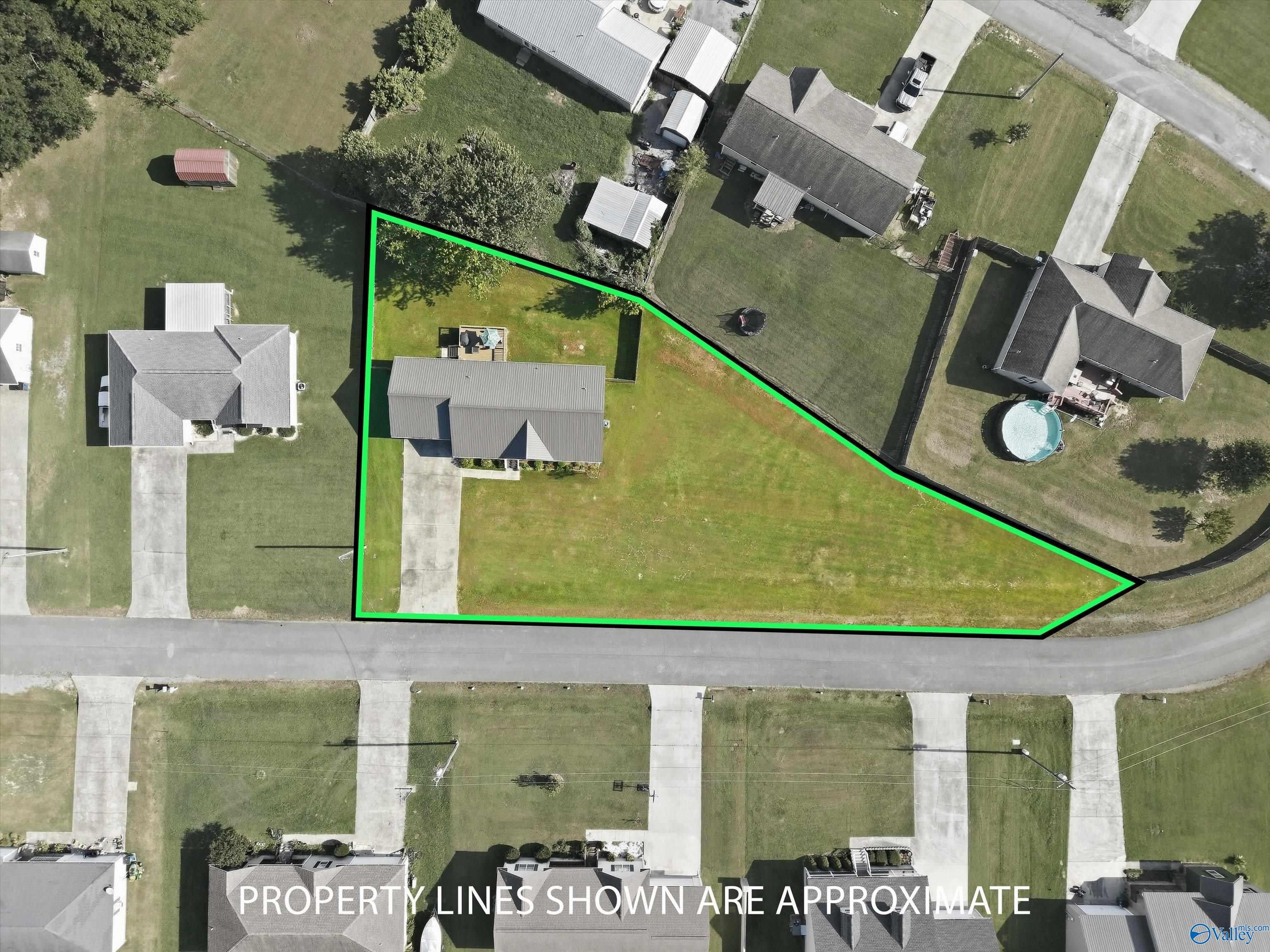286 Land Circle