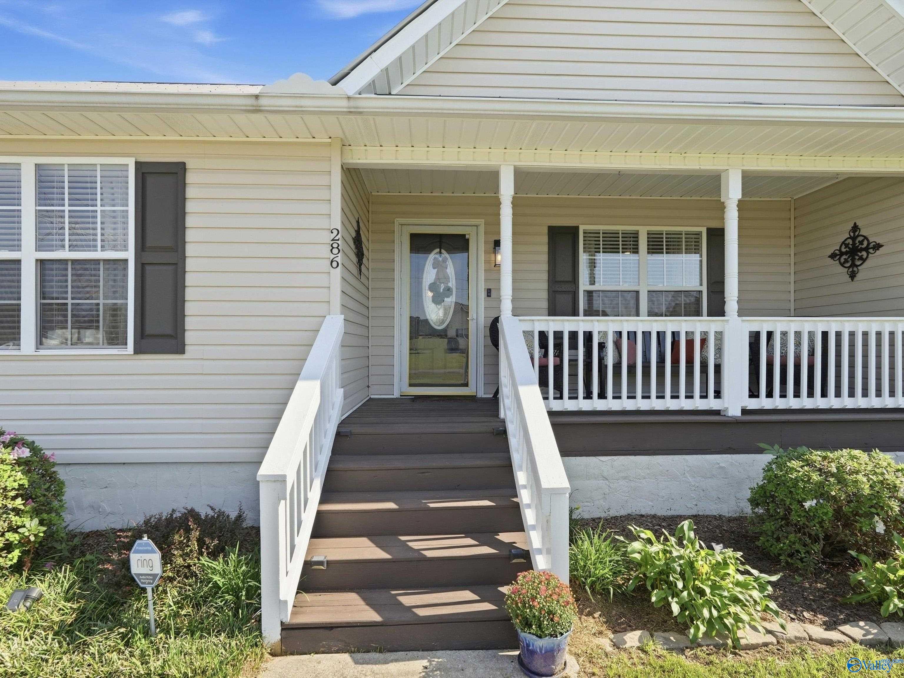 286 Land Circle