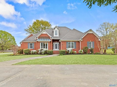 Homes For Sale - 1705 East Forrest Street<br/> Athens, AL 35613
