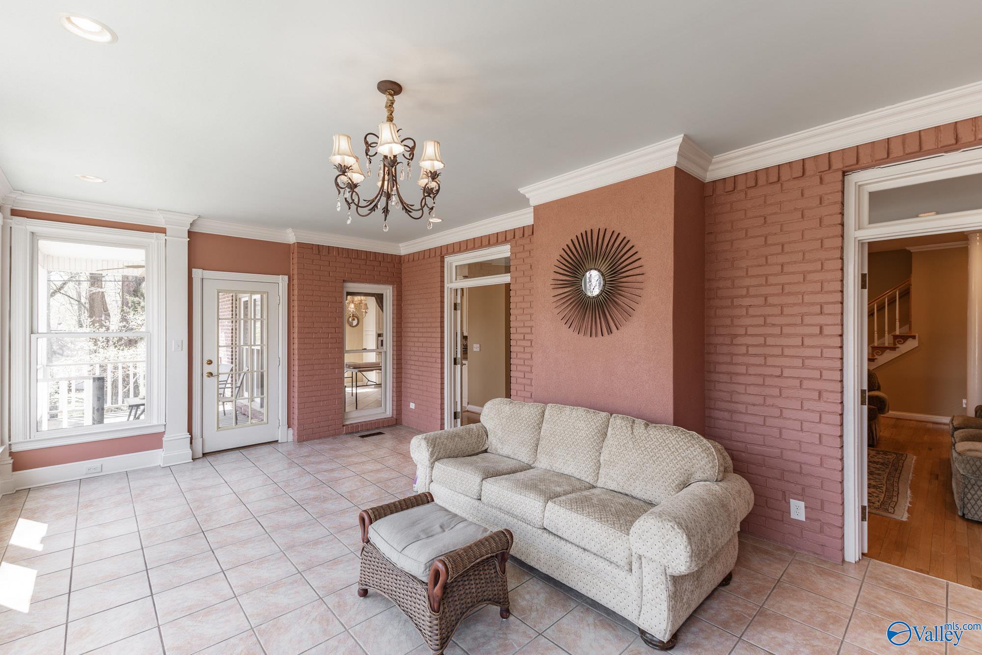 105 Lexington Drive, Athens, Alabama image 15