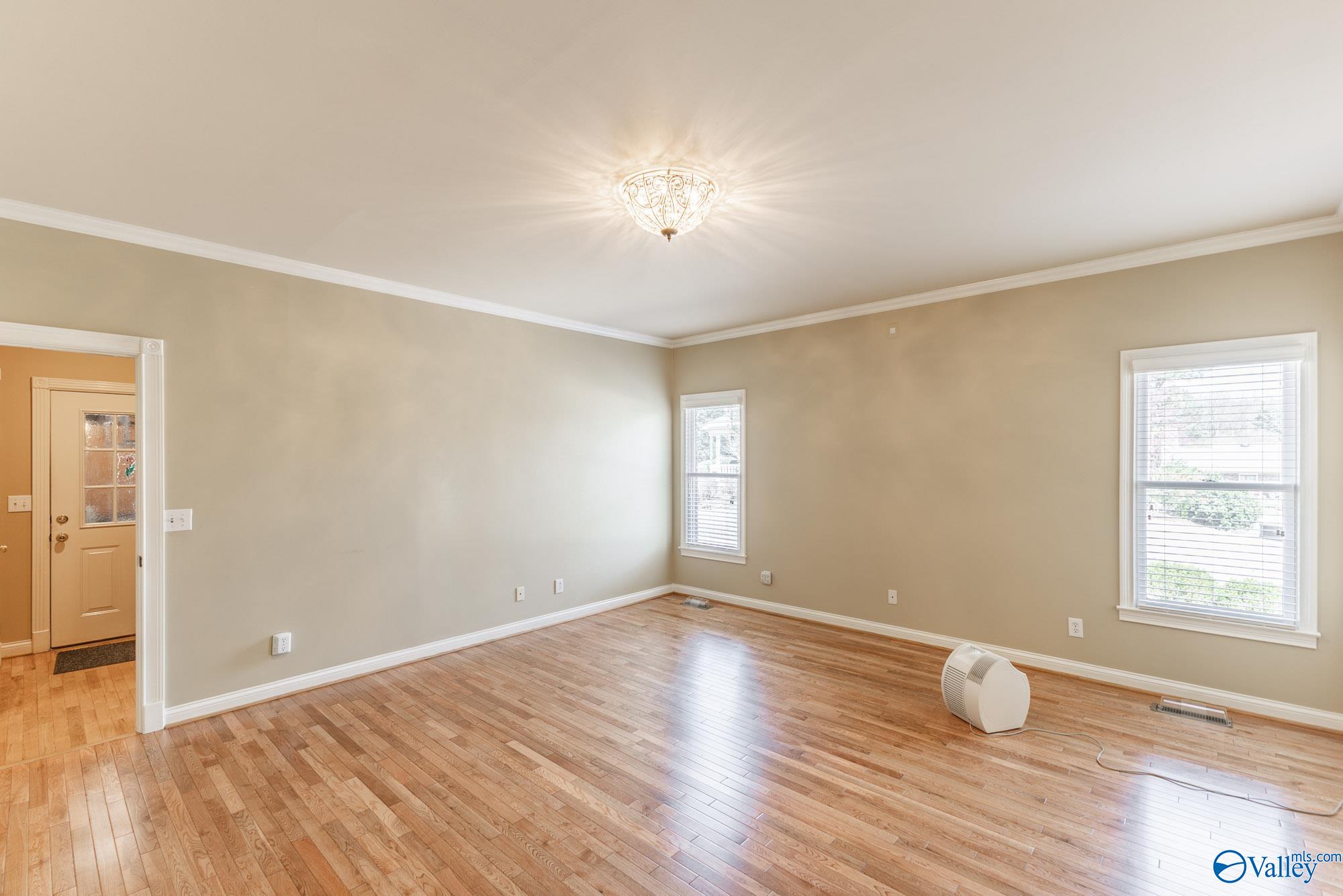 105 Lexington Drive, Athens, Alabama image 19