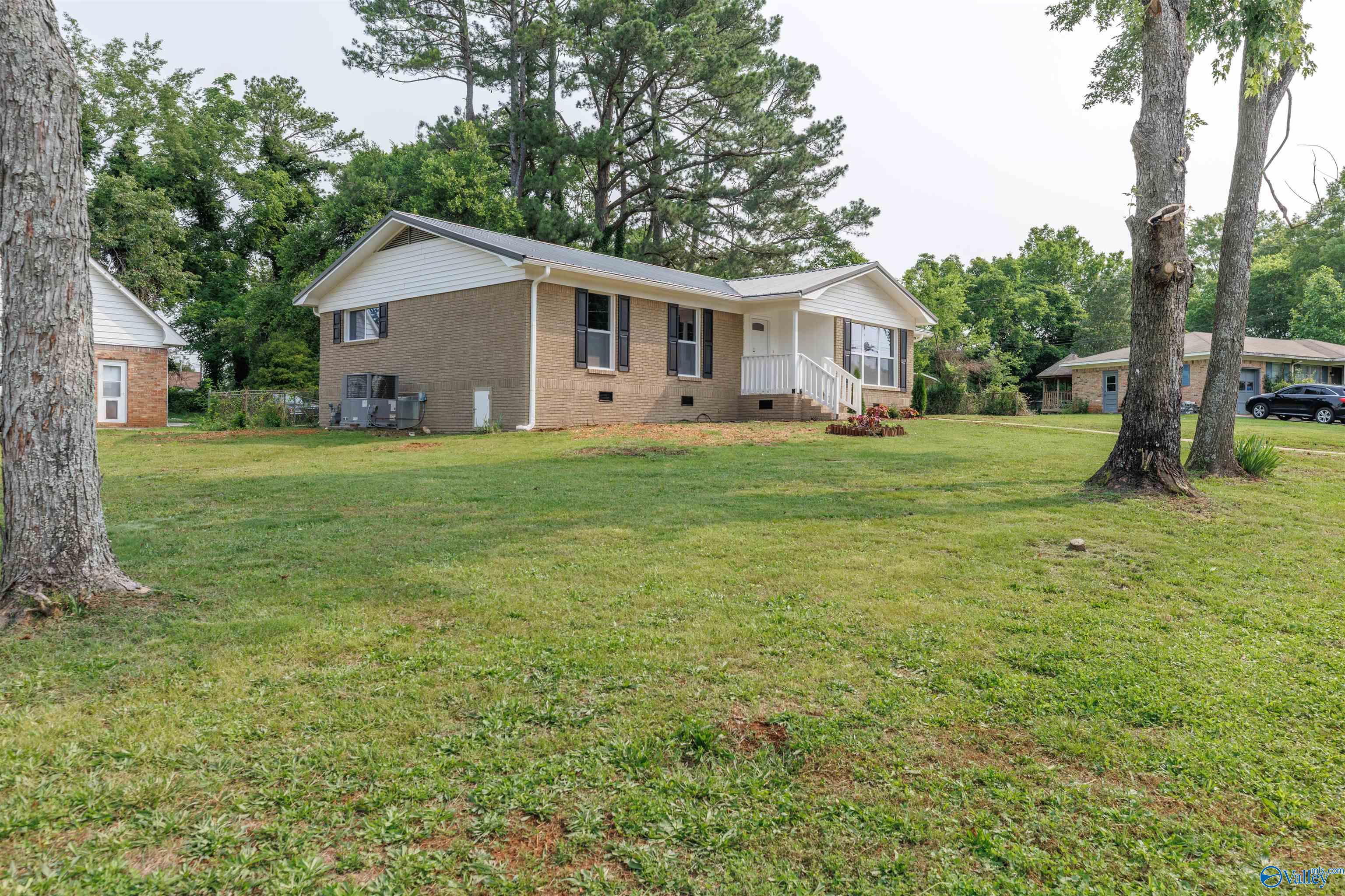 3916 Richland Drive, Huntsville, Alabama image 3
