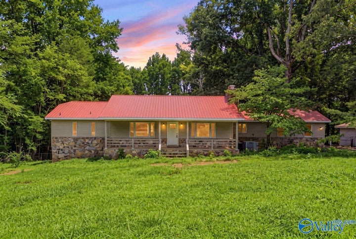 Photo 1 of 50 — 102 Peyton Circle, Gurley, AL 35748