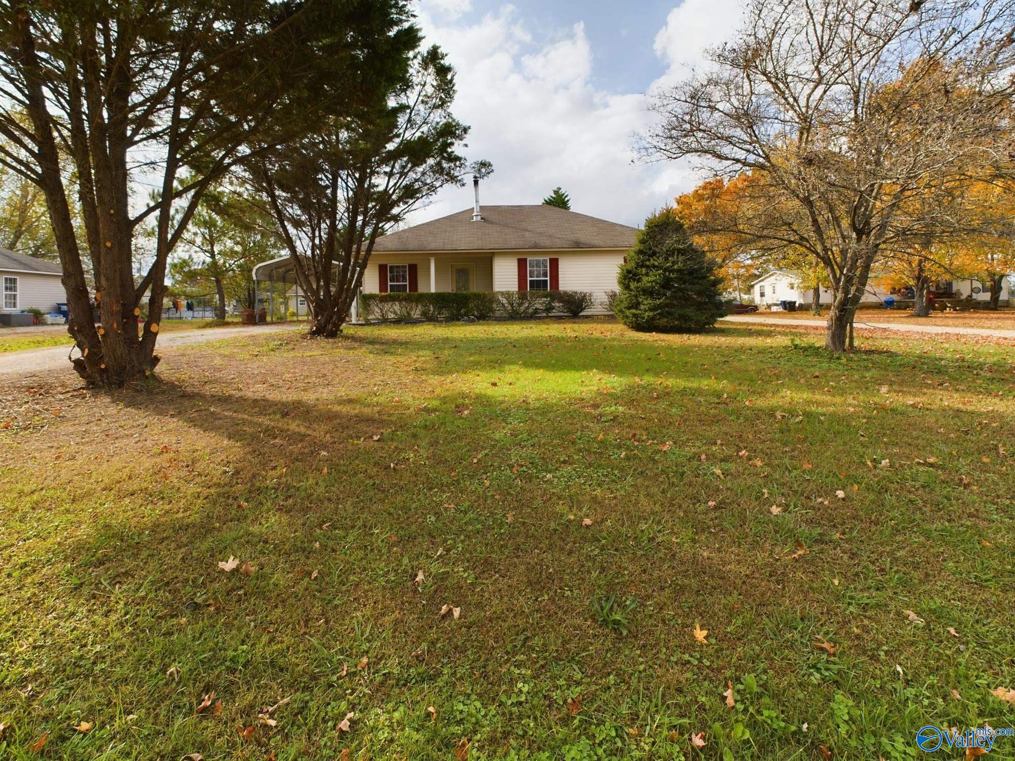 1510 Carter Grove Road, Hazel Green, Alabama image 2