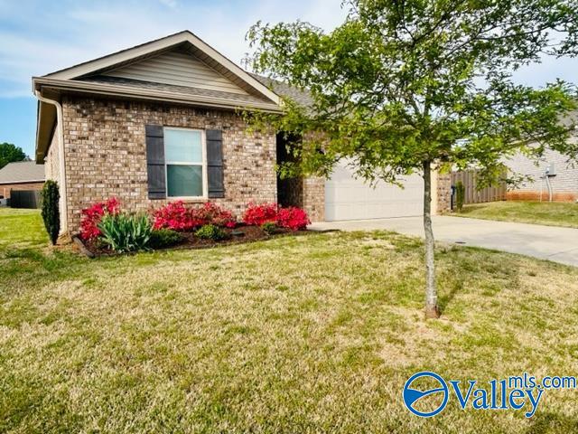 118 Burlcrest Court, Meridianville, Alabama image 2