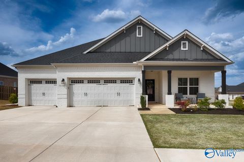 7652 Shaun Leslie Circle SE Owens Cross Roads AL 35763