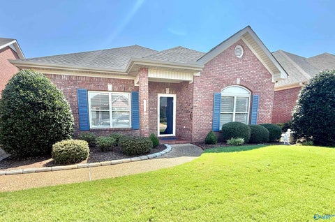 Homes For Sale - 3704 Sabine Court<br/> Decatur, AL 35603