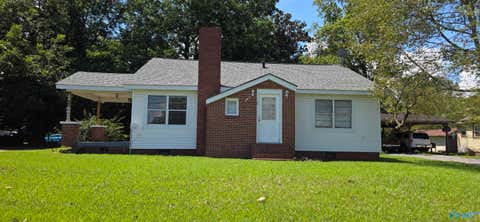 Homes For Sale - 1021 West Main Street<br/> Centre, AL 35960