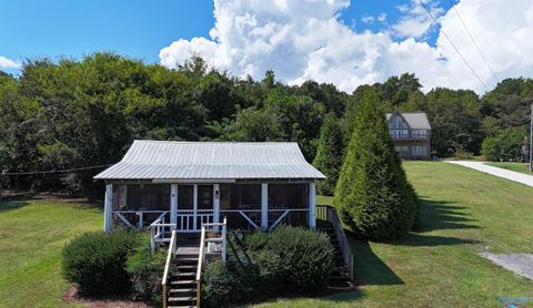 Homes For Sale - 223 Pinewood Drive<br/> Langston, AL 35755