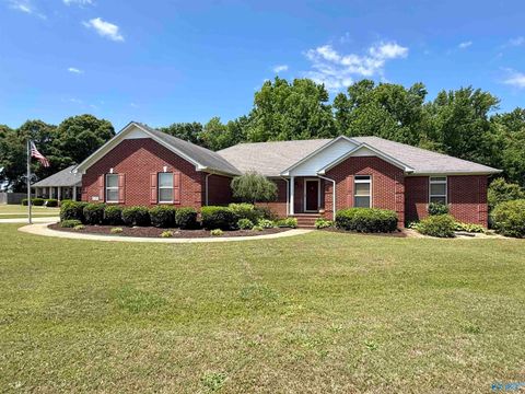 Homes For Sale - 17207 Eunice Lane<br/> Athens, AL 35613