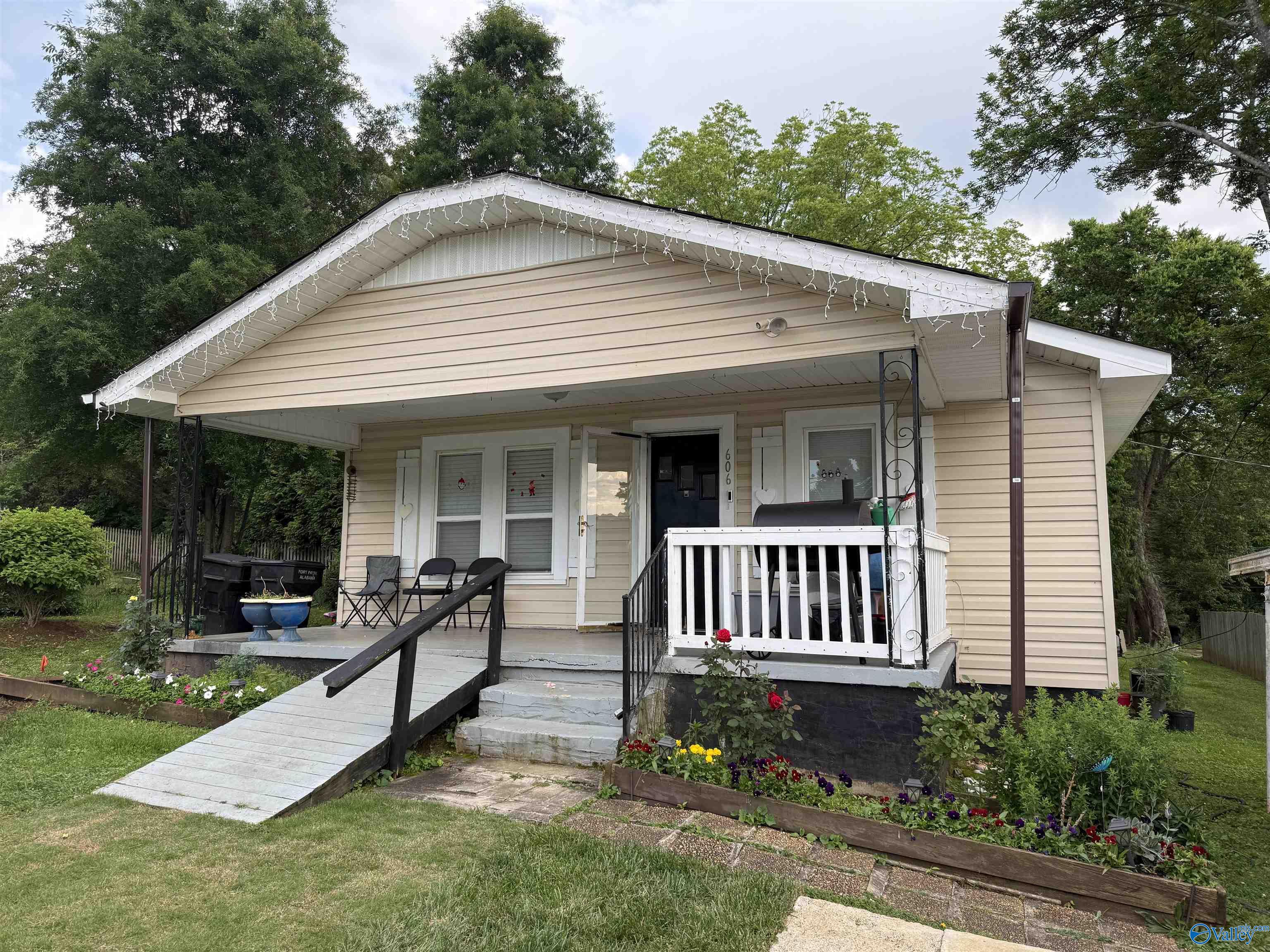 606 3rd Street, Fort Payne, Alabama image 1
