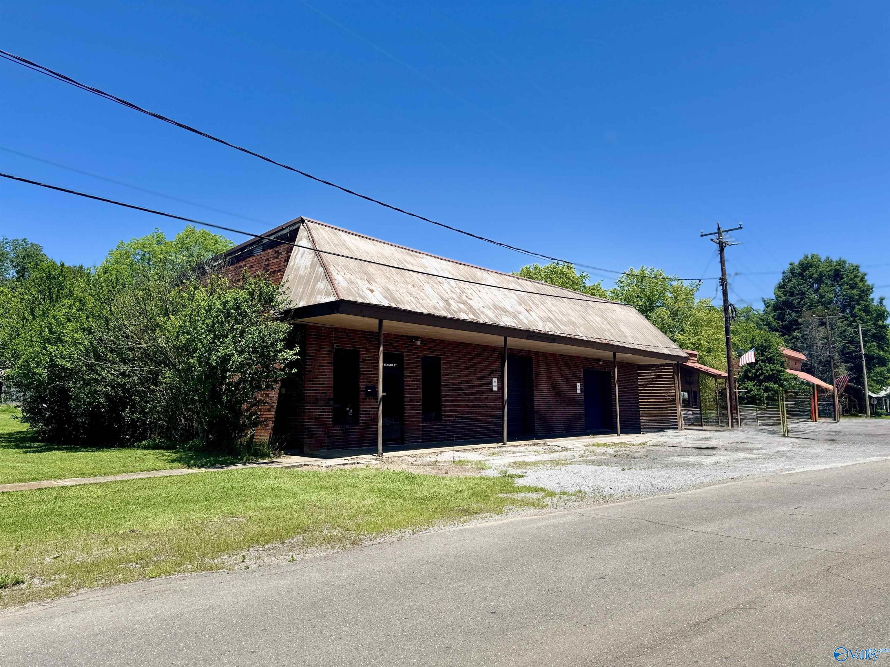 21 Venson Street, Woodville, Alabama image 1