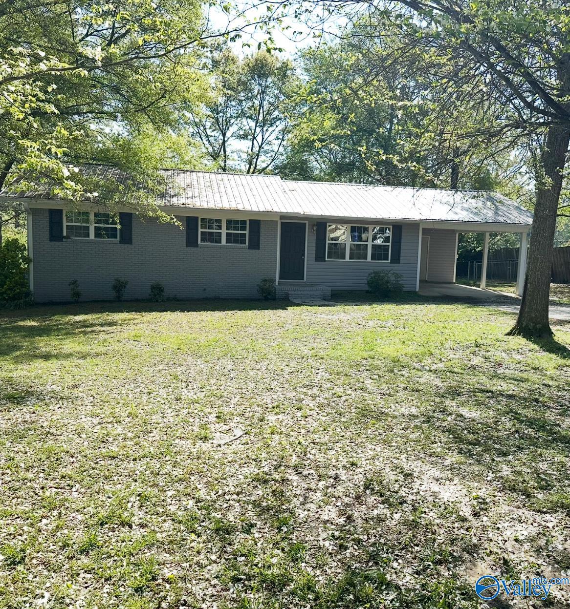 101 Henley Street, Albertville, Alabama image 1