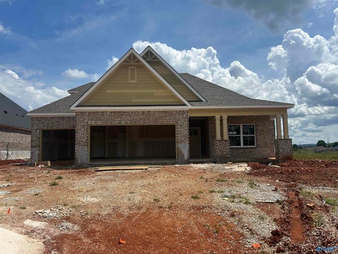 Homes For Sale - 114 Ron Drive<br/> Meridianville, AL 35759