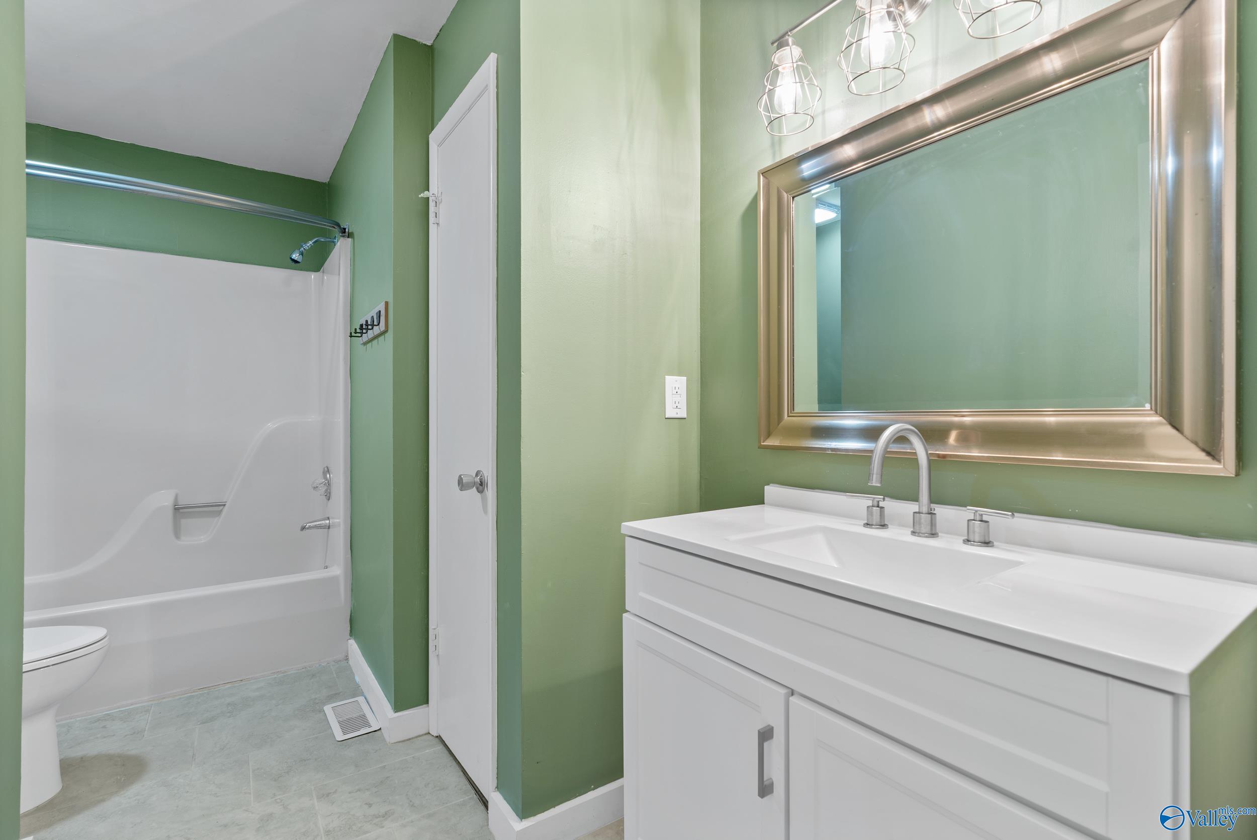 577 Eastview Drive, Madison, Alabama image 28