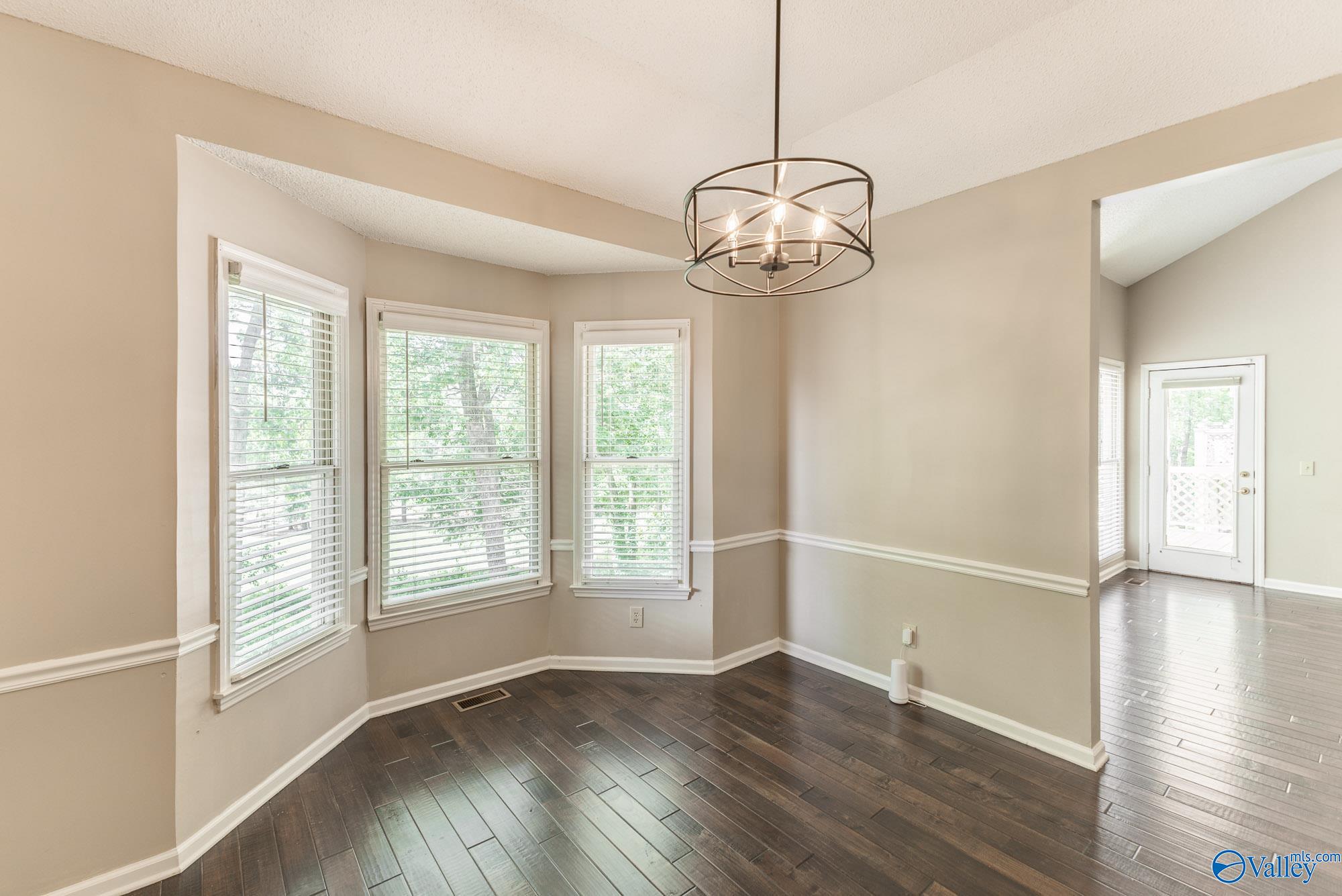 2024 Fairway Hills Drive, Huntsville, Alabama image 11
