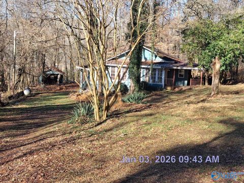 Homes For Sale - 1278 County Road 206<br/> Bridgeport, AL 35740