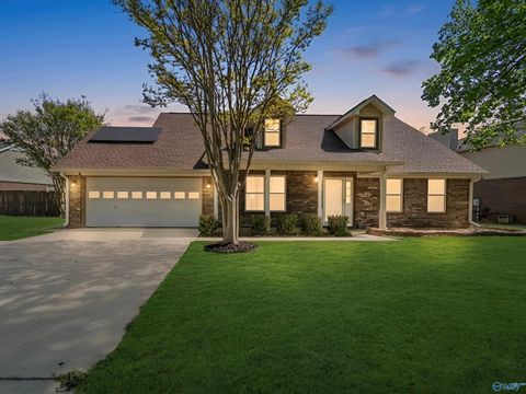 Homes For Sale - 122 Todd Drive<br/> Madison, AL 35758