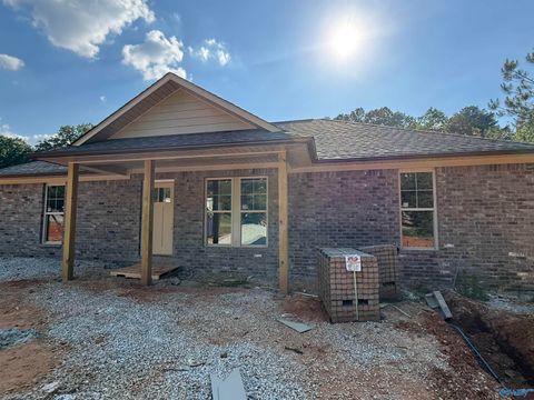 Homes For Sale - 11639 Cowford Road<br/> Athens, AL 35611