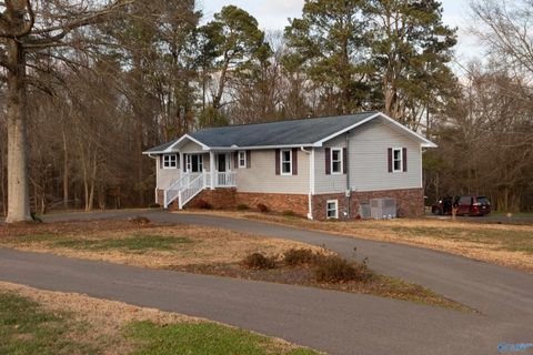 Apartment For Sale - 2001 Meadowlark Lane<br/> Albertville, AL 35951