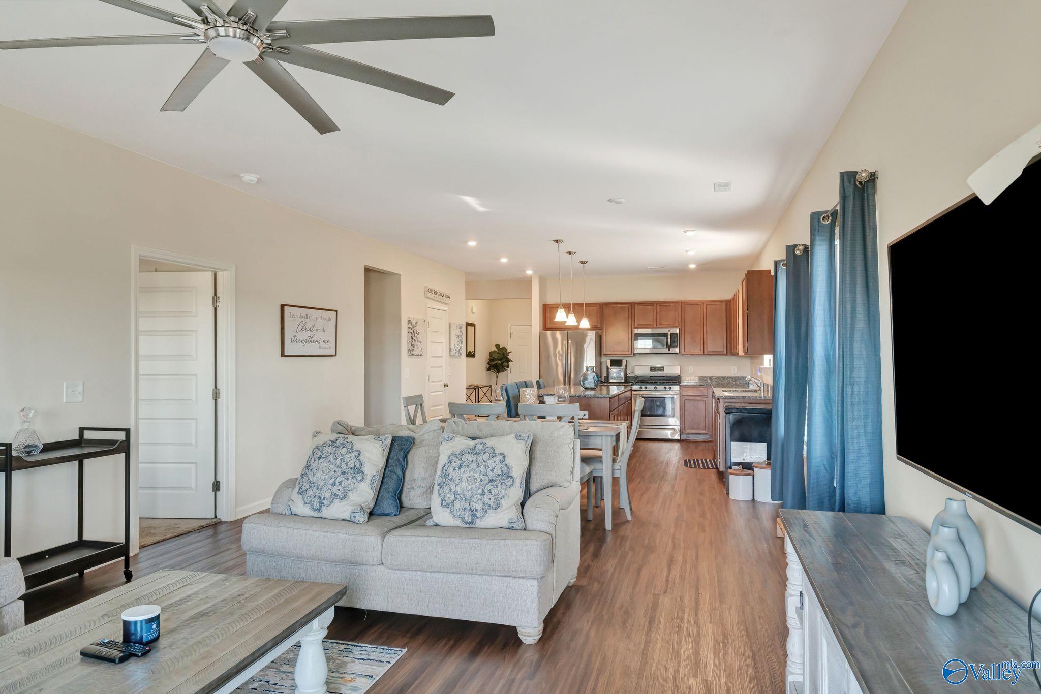 125 Story Ray Drive, New Market, Alabama image 10
