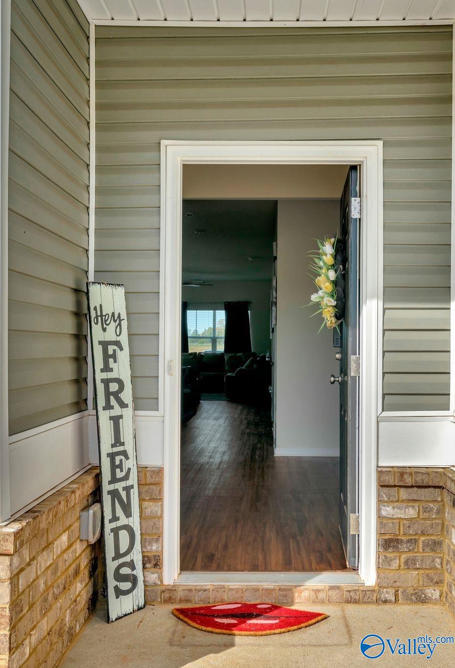 125 Story Ray Drive, New Market, Alabama image 3