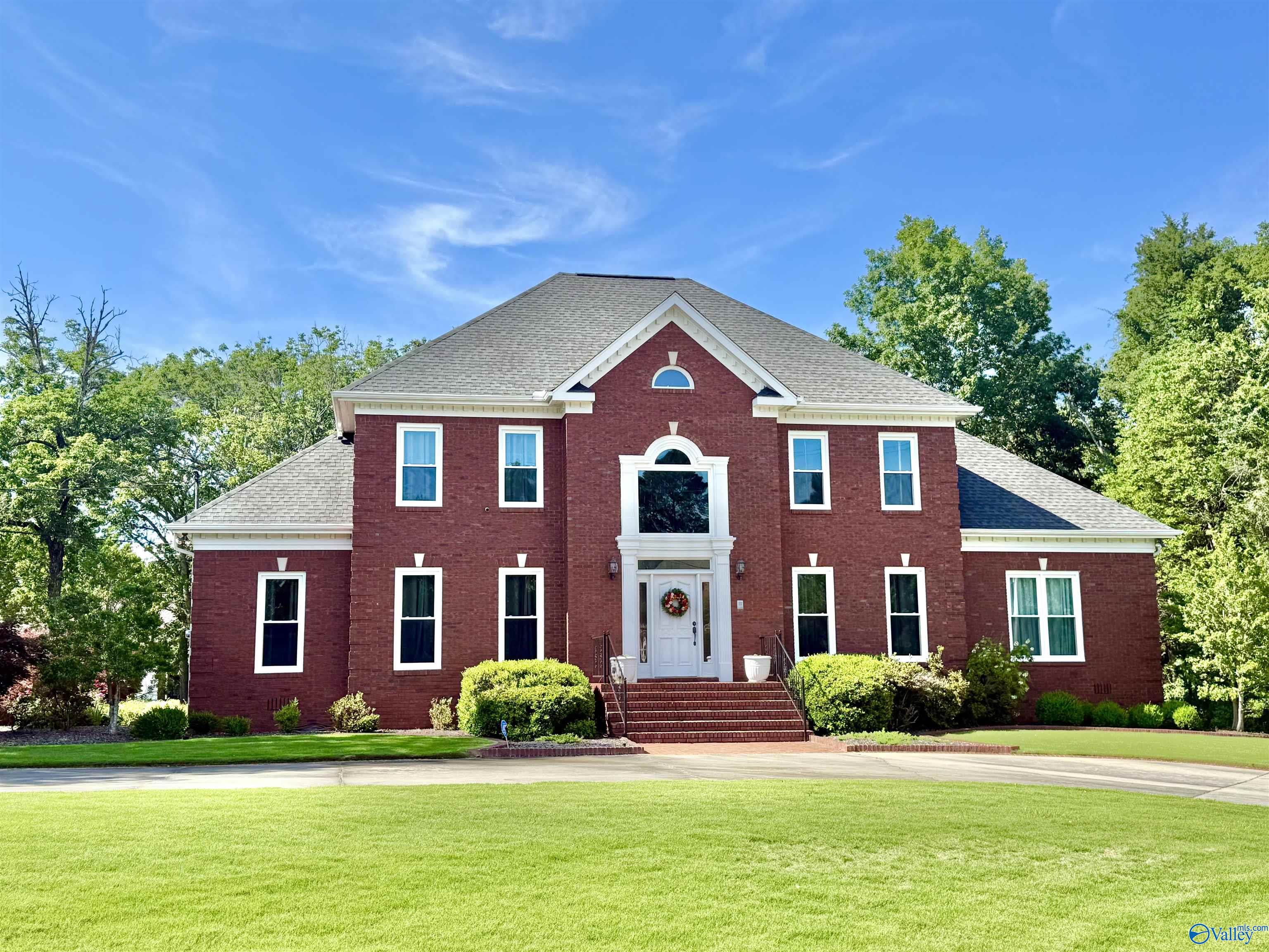 904 Whispering Pines Trail, Decatur, Alabama image 1