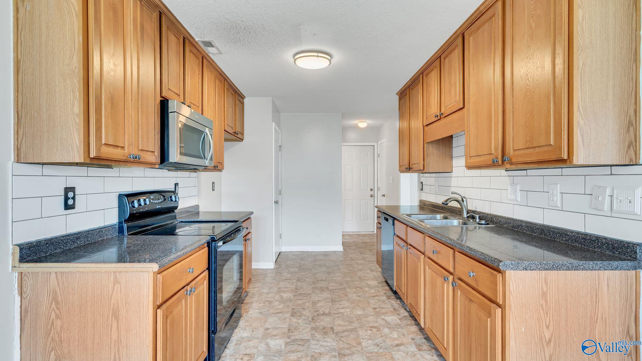 29696 Robert Lee Court, Harvest, Alabama image 9