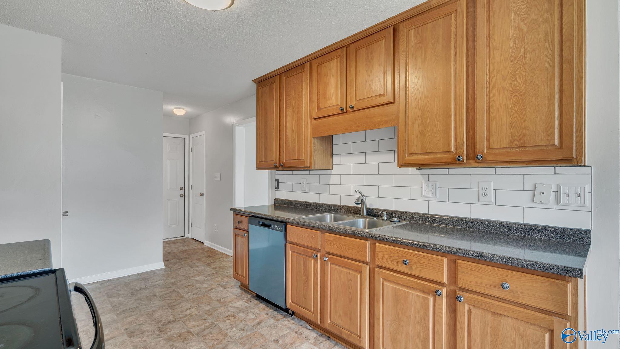 29696 Robert Lee Court, Harvest, Alabama image 11