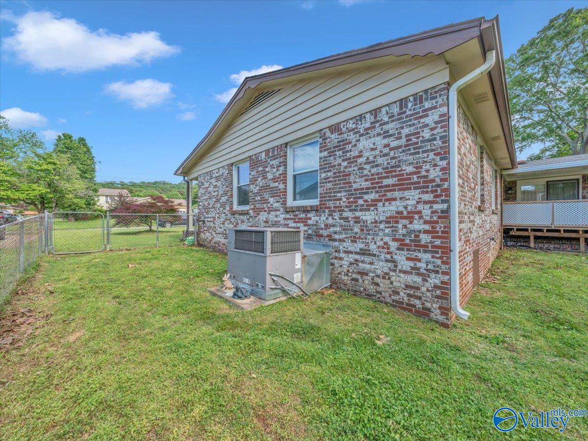 11316 Maplecrest Drive, Huntsville, Alabama image 7