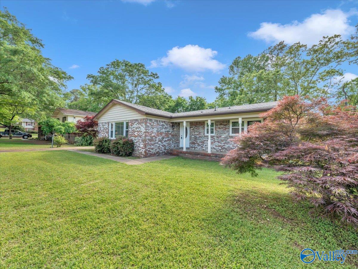 11316 Maplecrest Drive, Huntsville, Alabama image 2