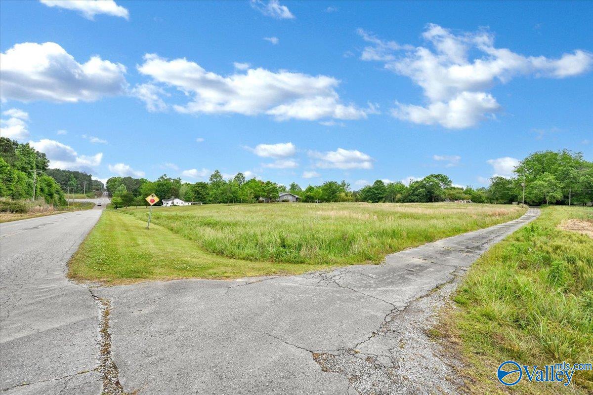 900 County Road 1466