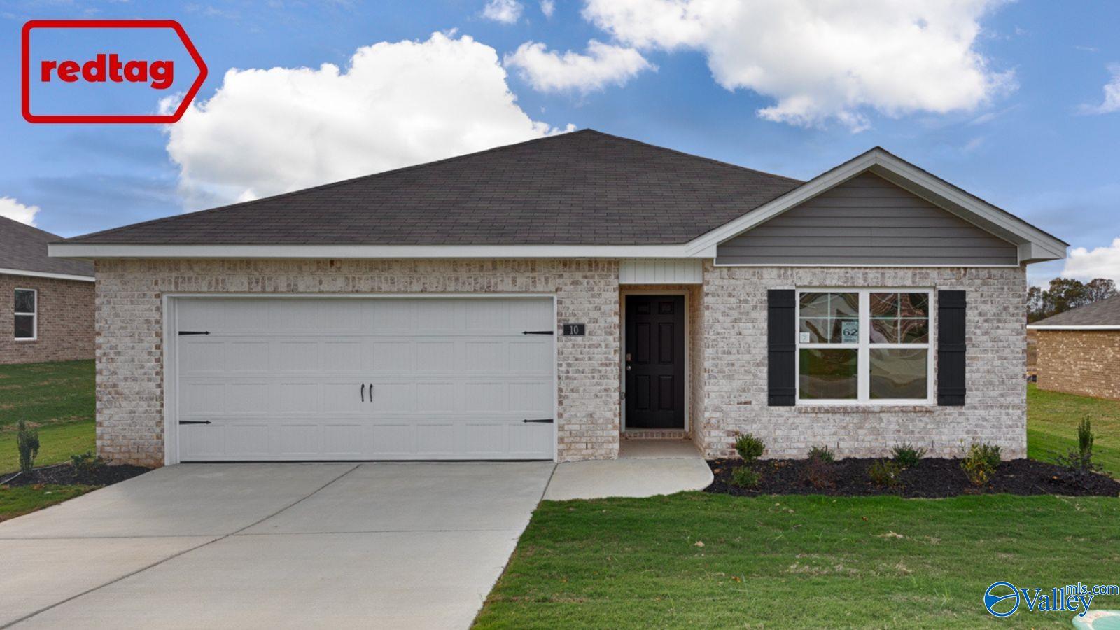 10 Annie Kate Drive, Fayetteville, Tennessee image 1