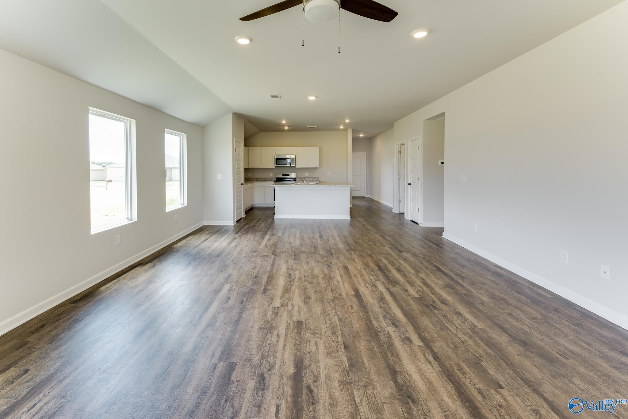 Ashton Joya Brook Way, Toney, Alabama image 7