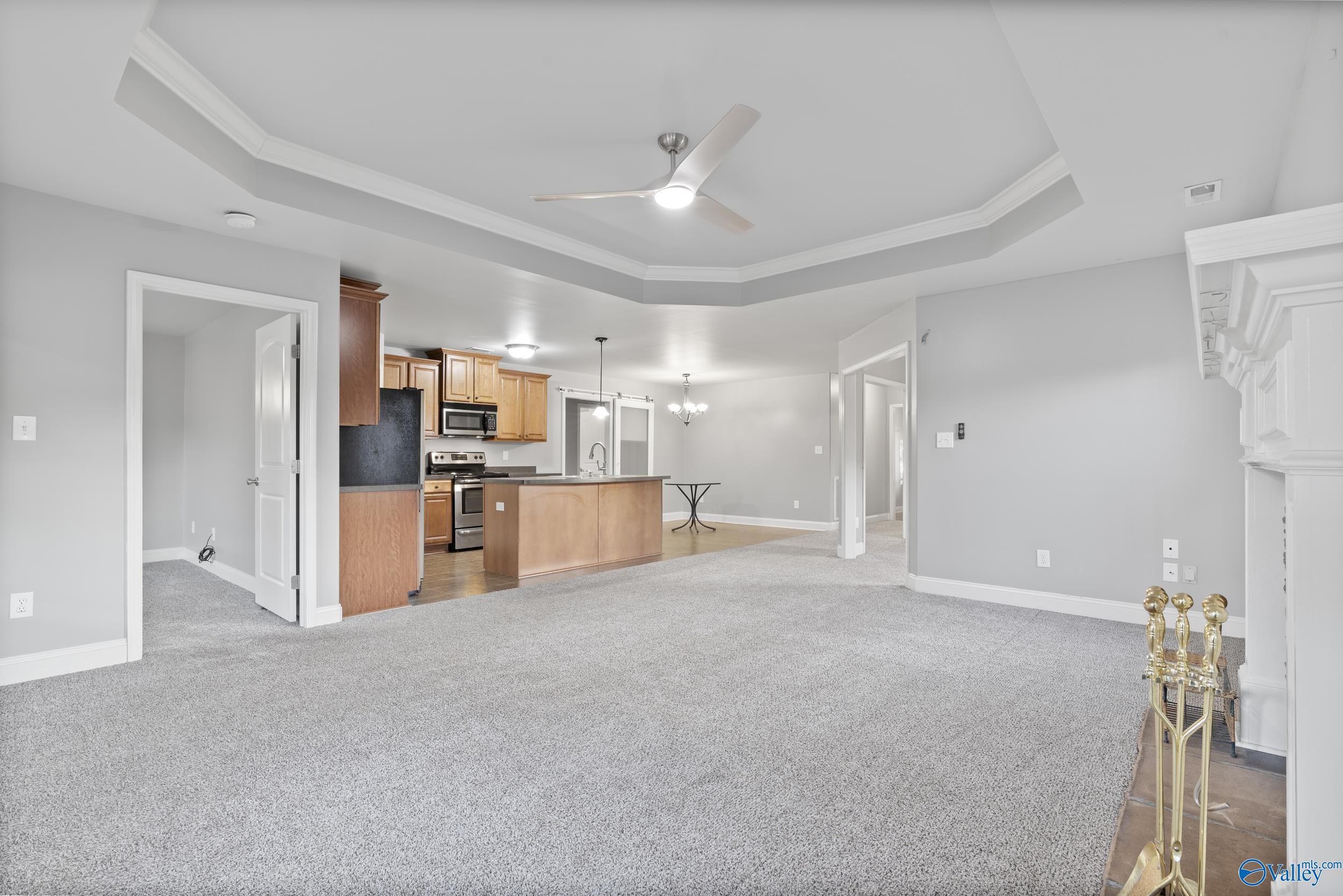 218 Harbor Glen Drive, Madison, Alabama image 6